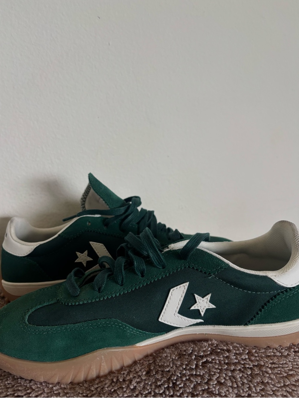 Converse All Stars Low-Top Green Suede Trainers